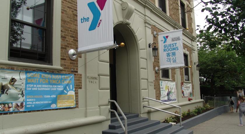 Ostello Flushing Ymca New York Esterno foto